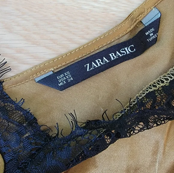 Lace cami - Picture 3 of 3